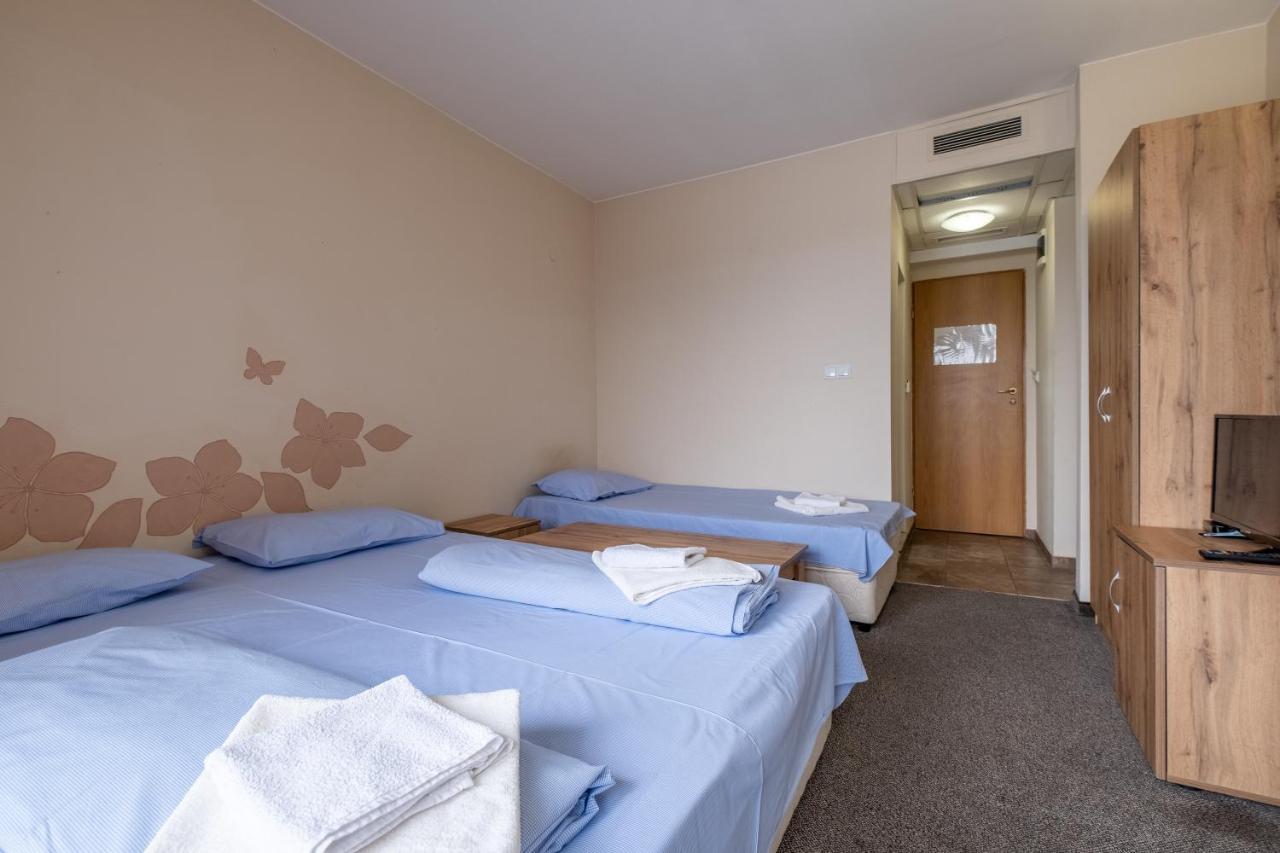 Julia Rooms Sofia Exterior foto