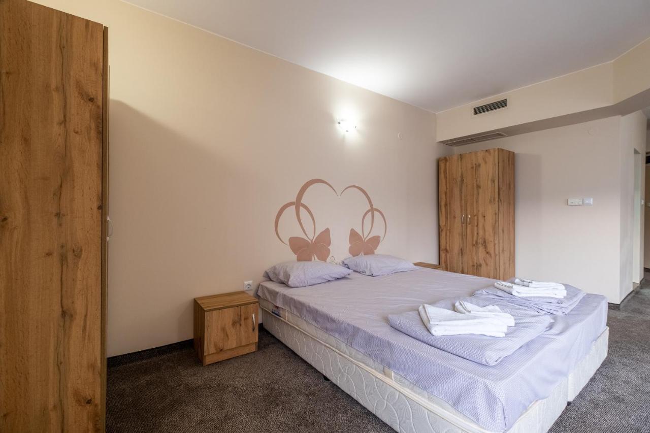 Julia Rooms Sofia Exterior foto